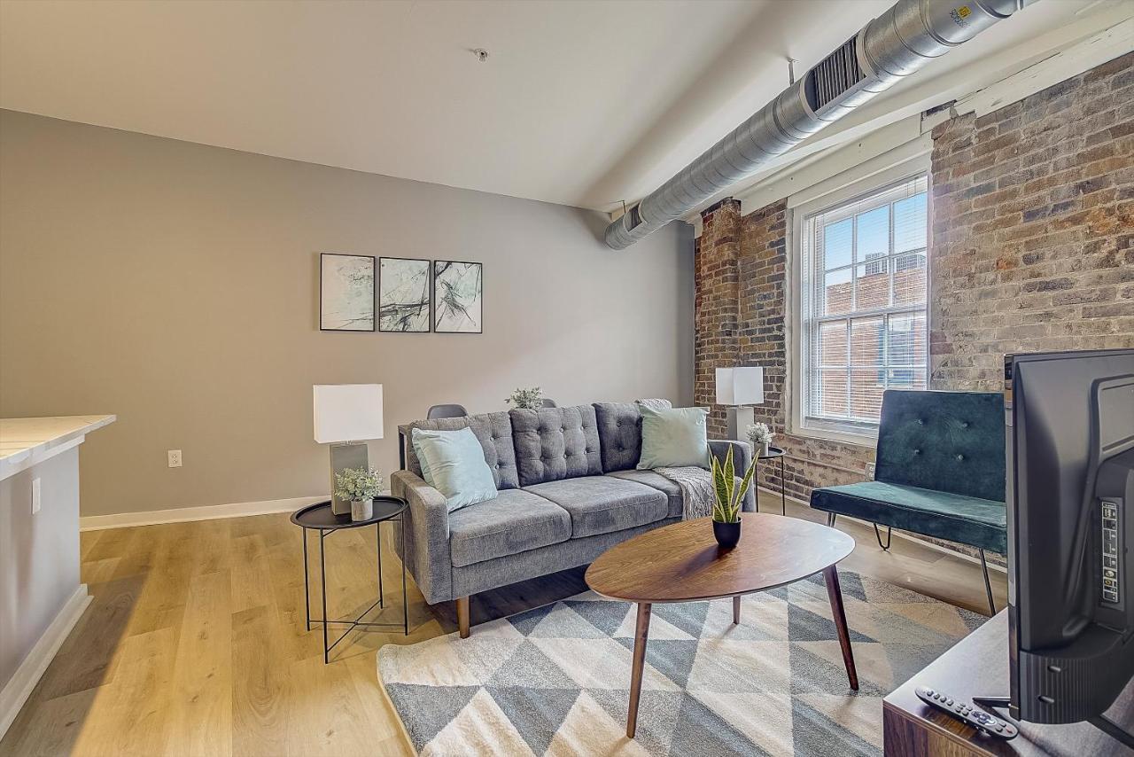 Апартаменти Frontdesk I Carriage Wheel Lofts Apts Філадельфія Номер фото